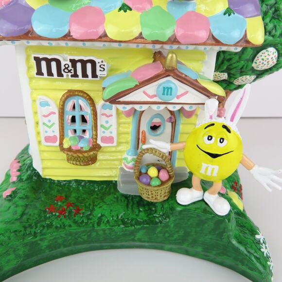 Dept 56 M&M's Easter Bunny Lighted House and Candy Dish Ceramic Easter Decor - Picture 3 of 14